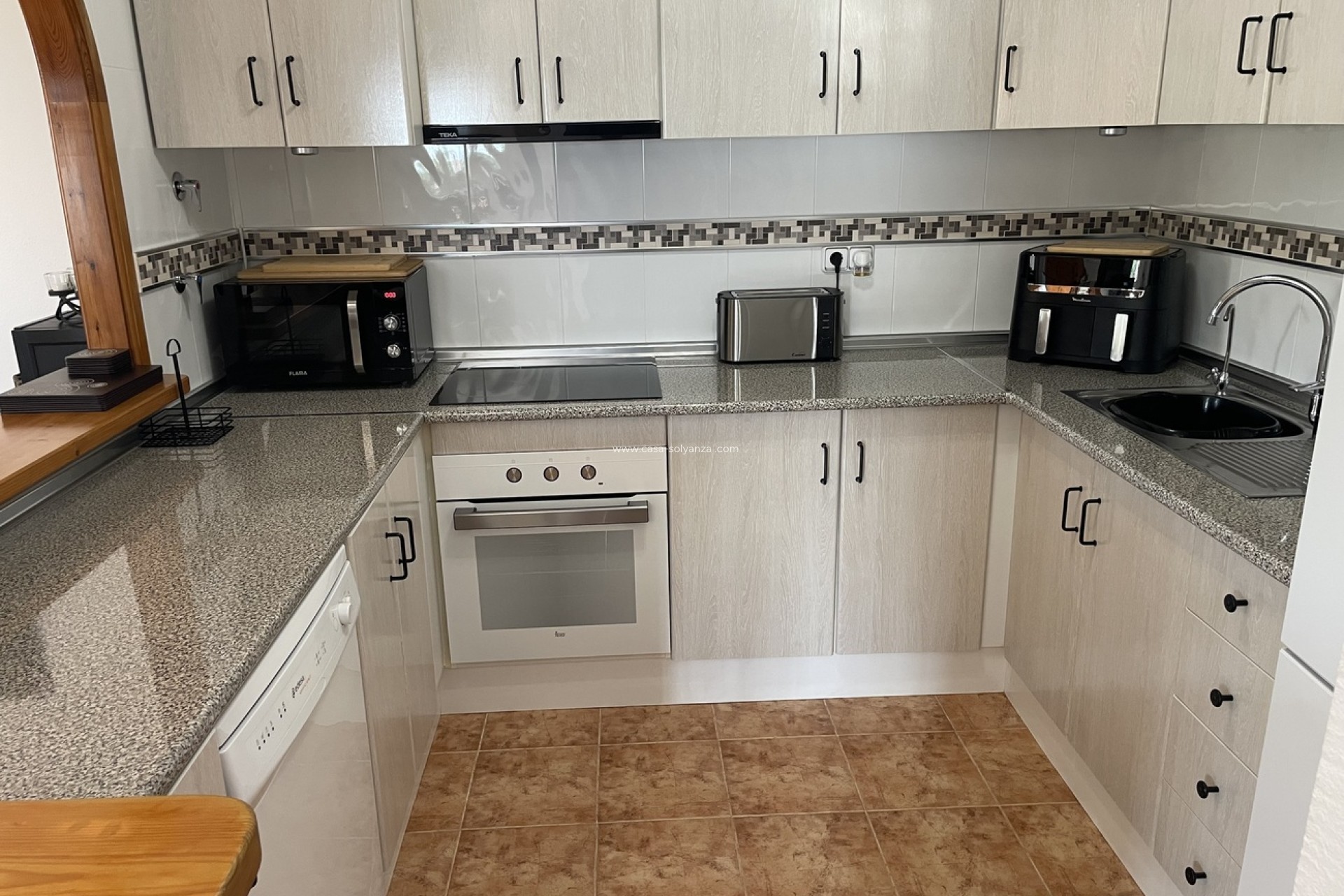 Reventa - Villa - Camposol - Inland