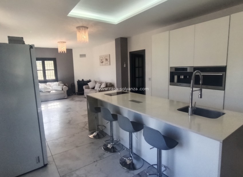 Reventa - Villa - Canadas De San Pedro - Inland