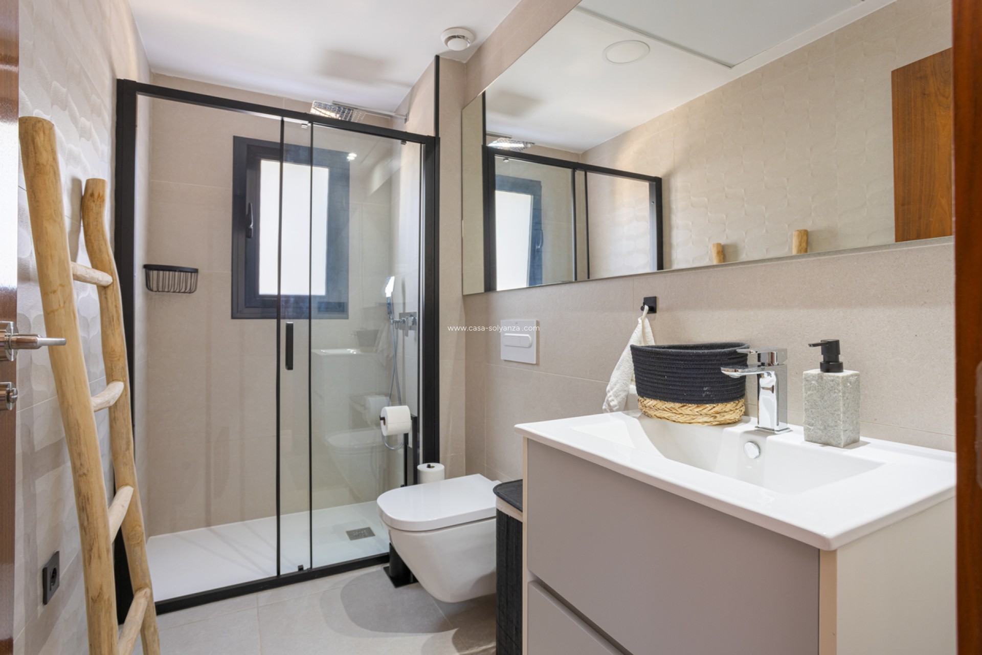 Reventa - Villa - Ciudad Quesada - center