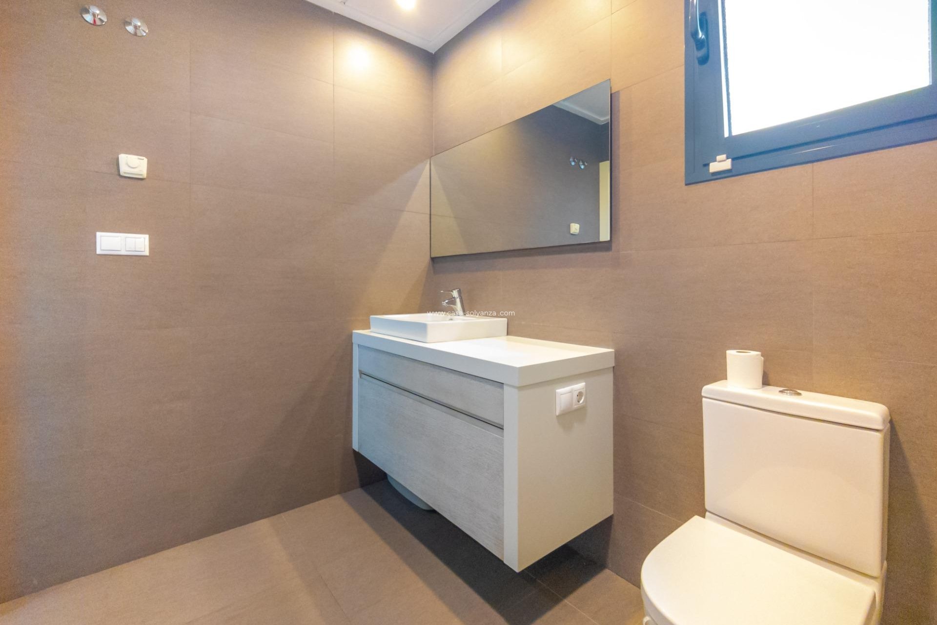 Reventa - Villa - Ciudad Quesada - Costa Blanca