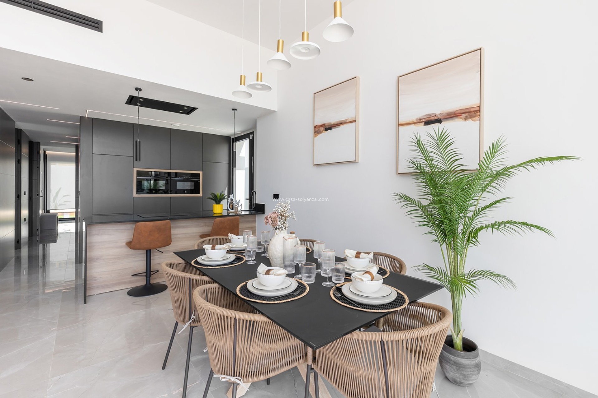 Reventa - Villa - El Chaparral - Inland