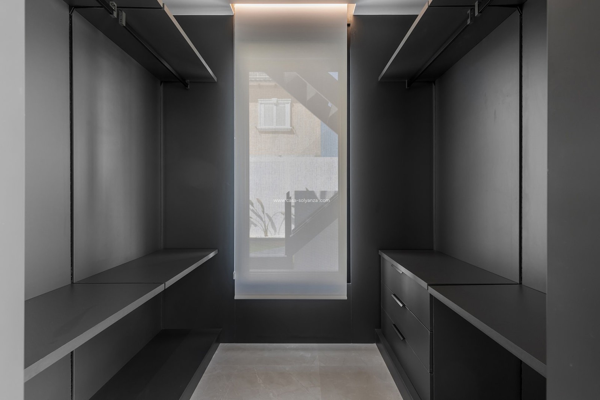 Reventa - Villa - El Chaparral - Inland