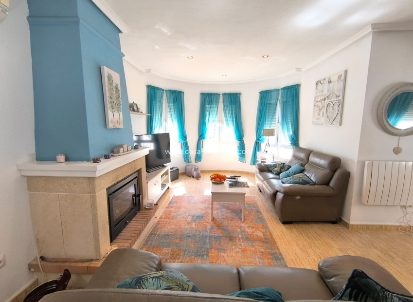 Reventa - Villa - El Raso - Costa Blanca