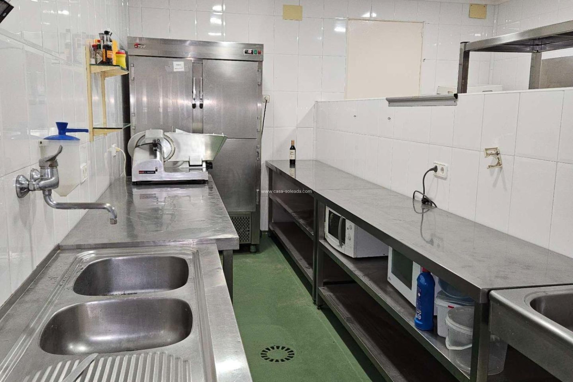 Reventa - Villa - Elda - 03600