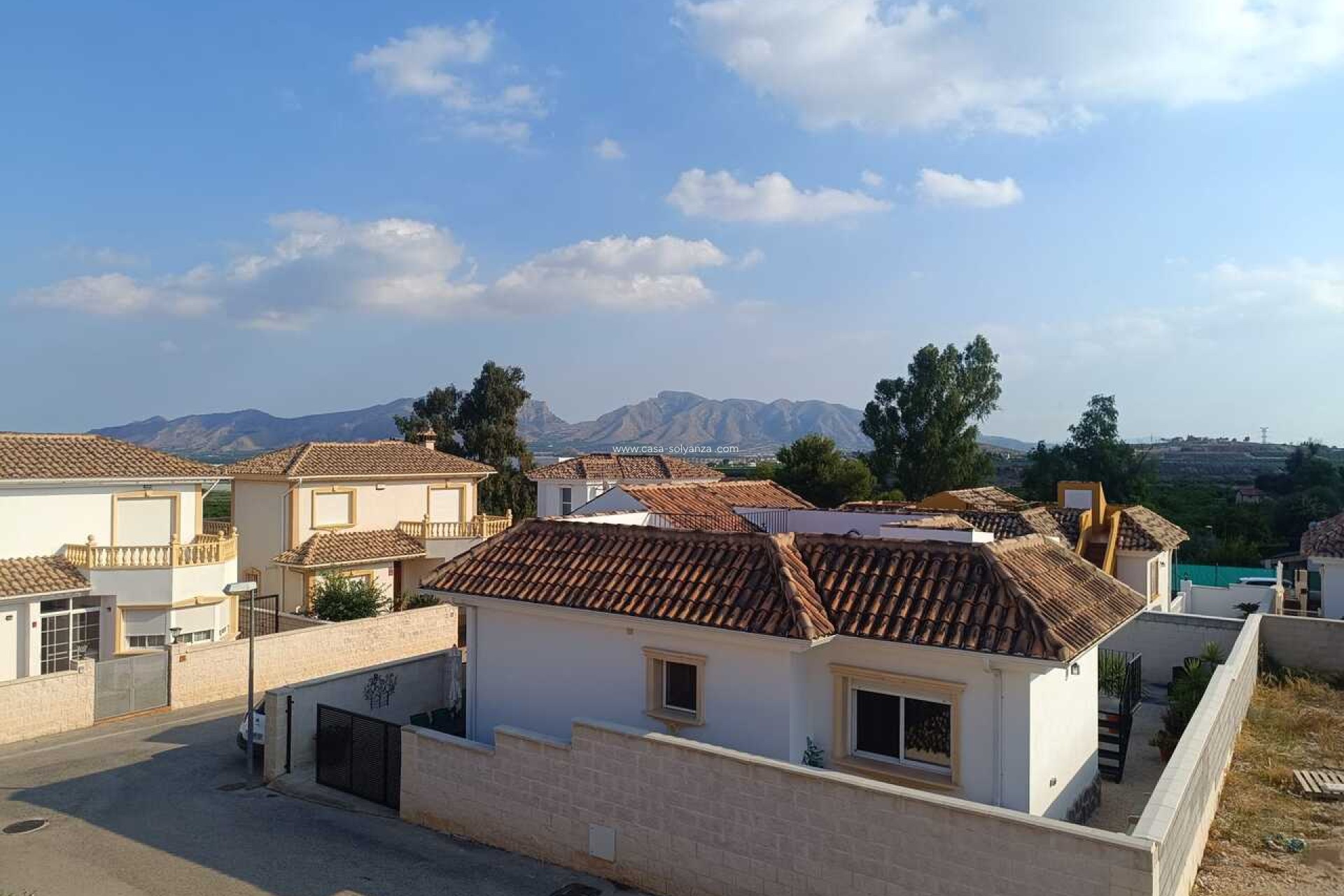 Reventa - Villa - Fortuna - Inland