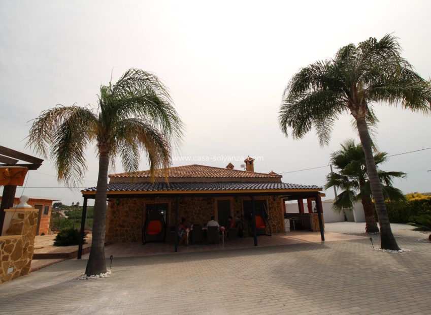 Reventa - Villa - Fortuna - Inland