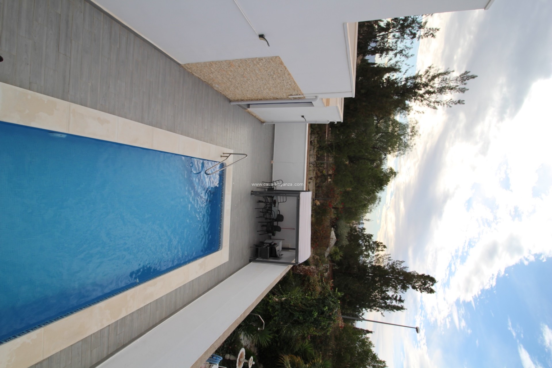 Reventa - Villa - Fortuna - Inland