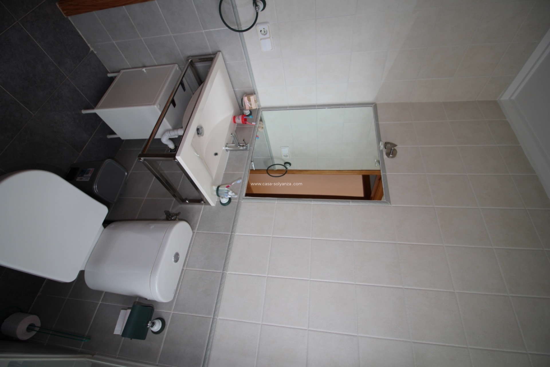 Reventa - Villa - Fortuna - Inland