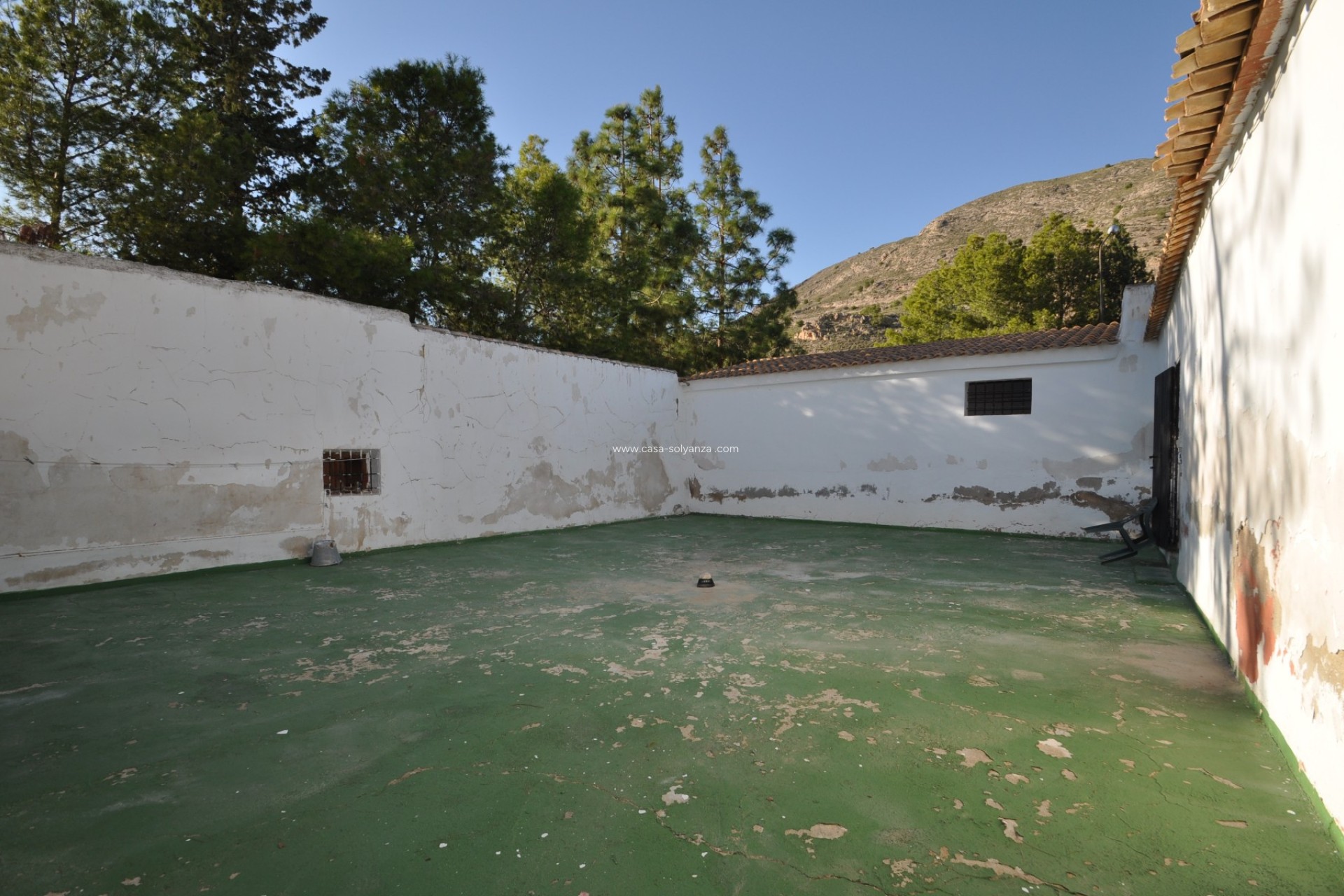 Reventa - Villa - Fortuna - Inland