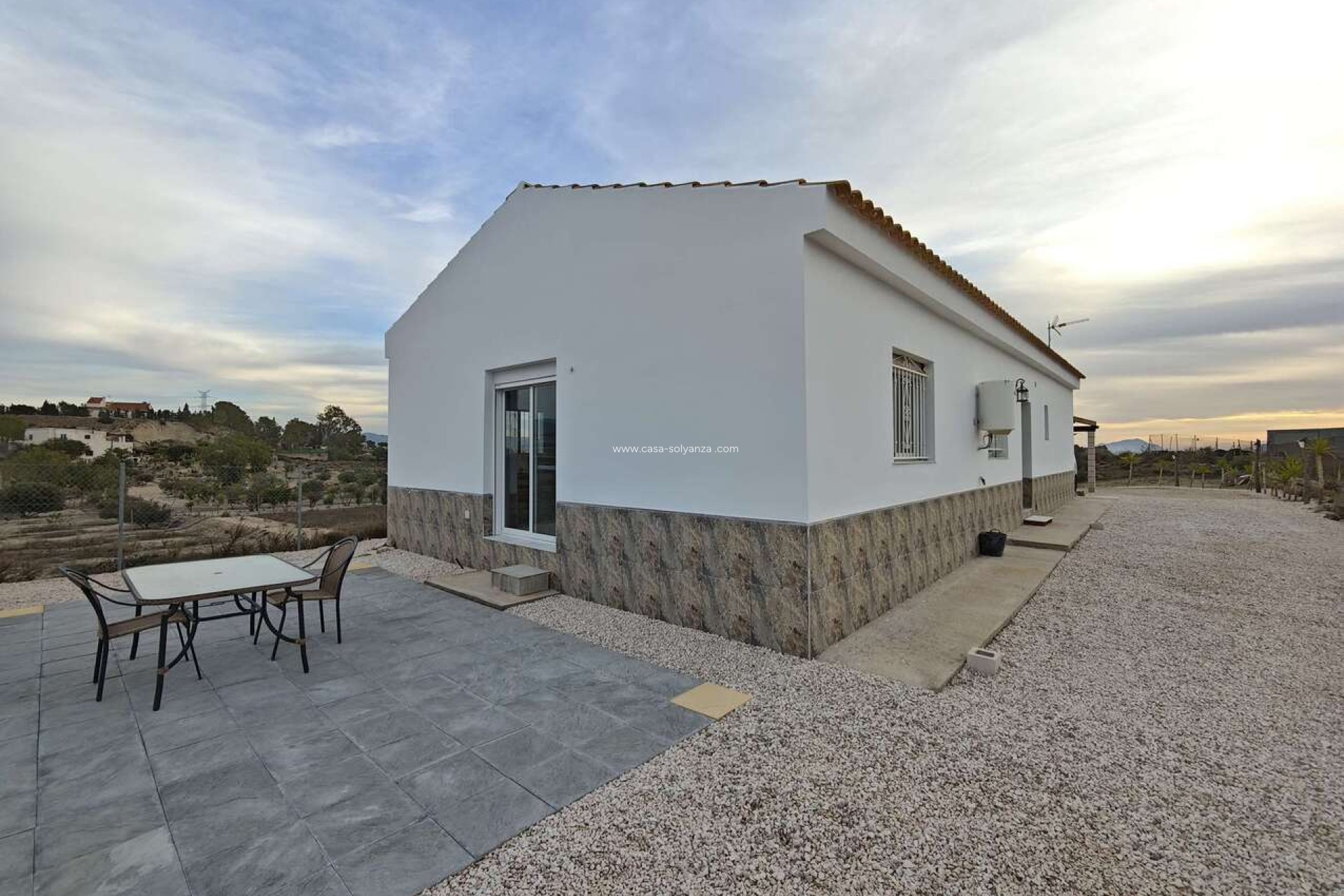 Reventa - Villa - Fortuna - Inland