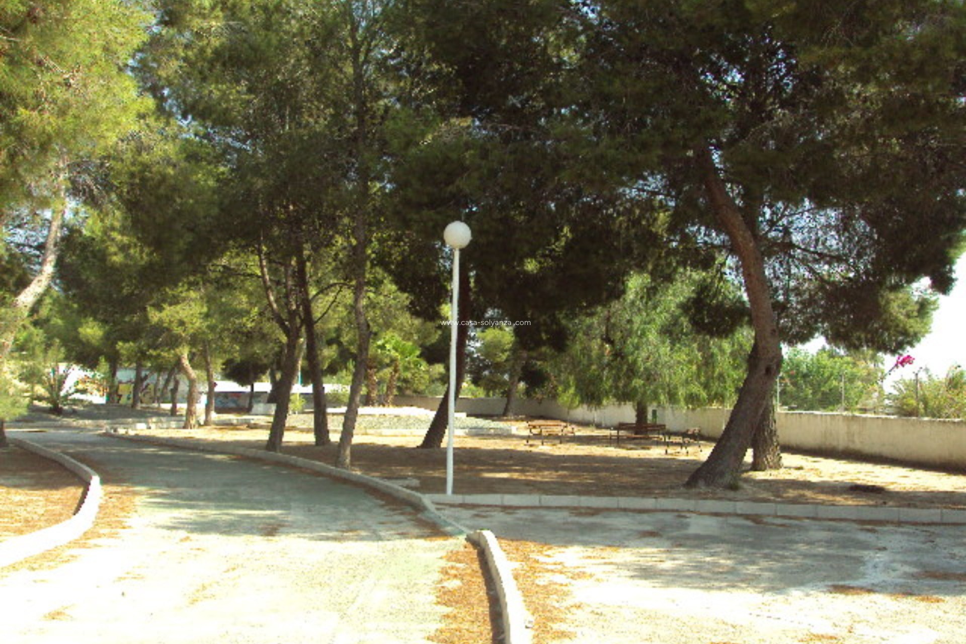 Reventa - Villa - Fortuna - Inland