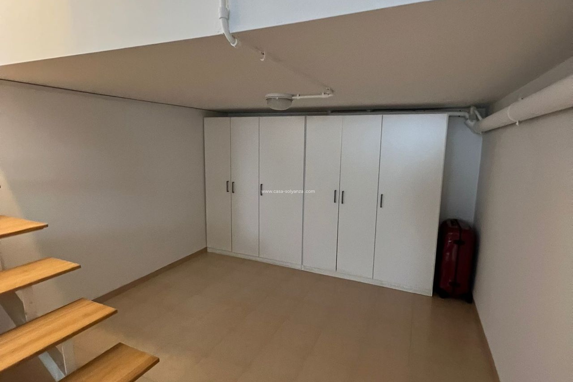 Reventa - Villa - Fortuna - Inland