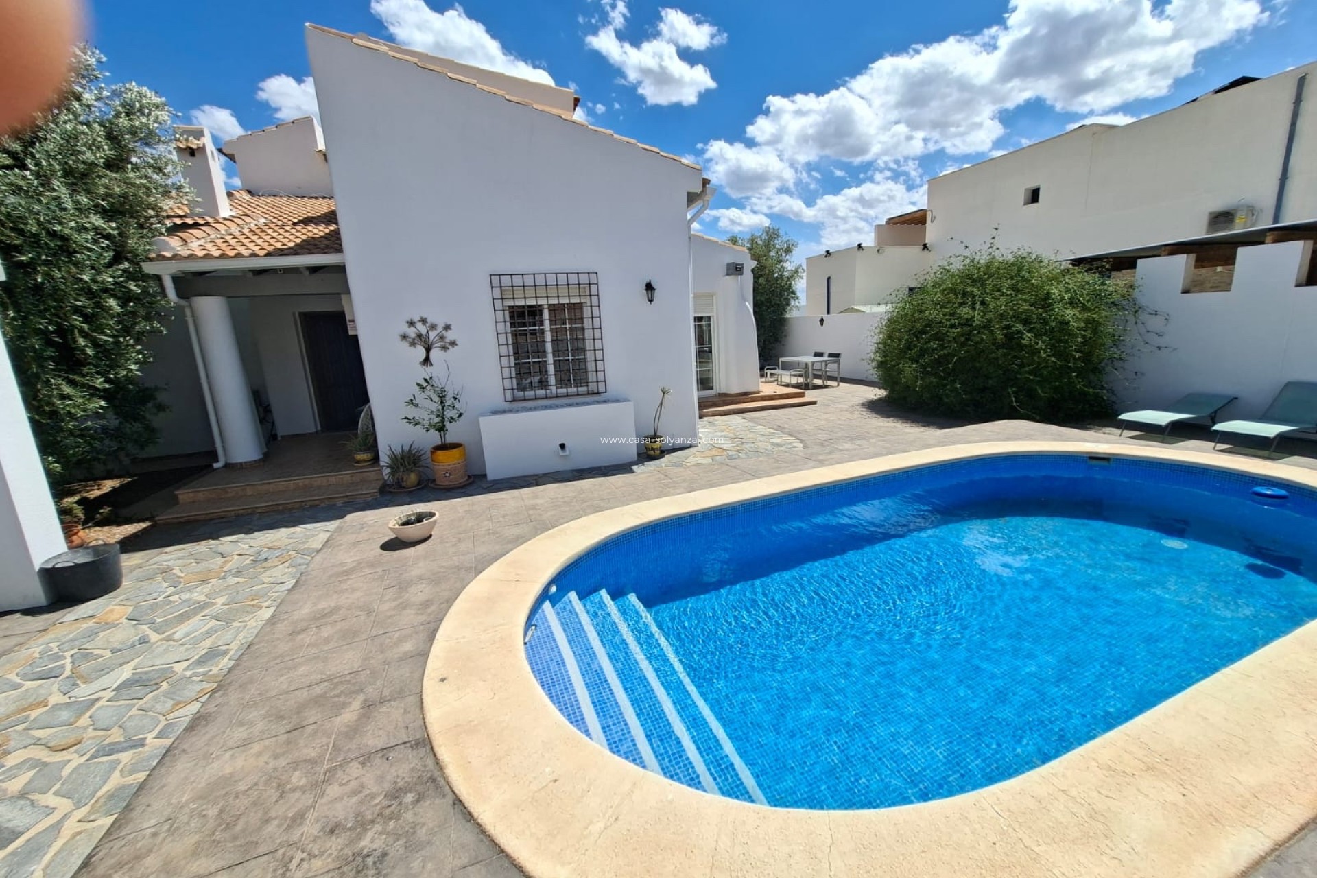 Reventa - Villa - Fortuna - Inland