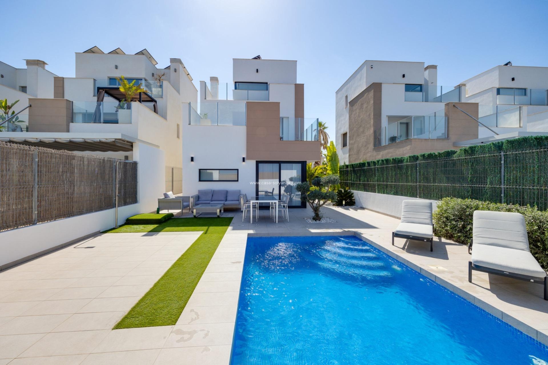 Reventa - Villa - Guardamar del Segura - El Raso