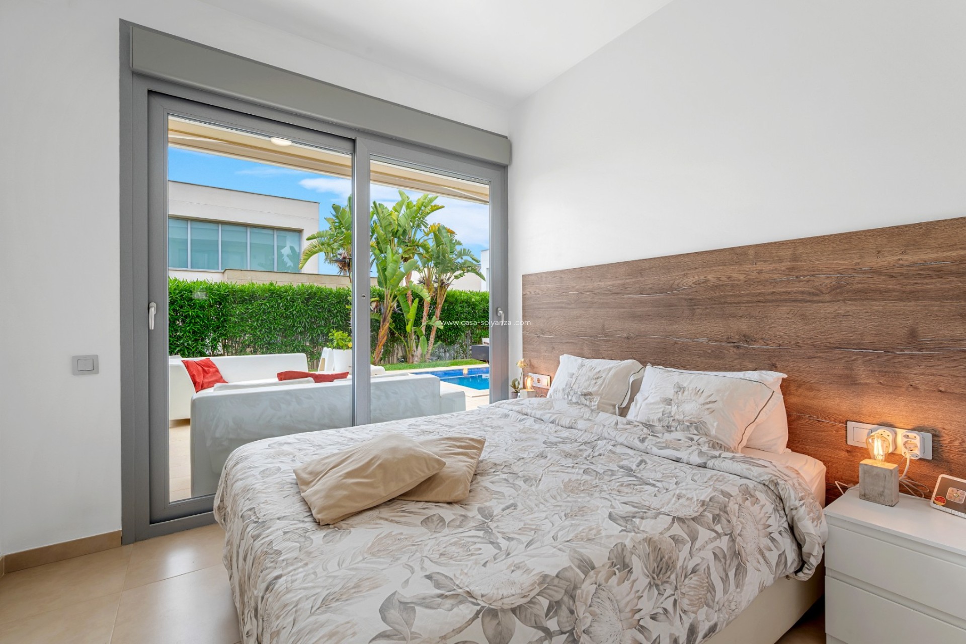 Reventa - Villa - Jacarilla - Inland