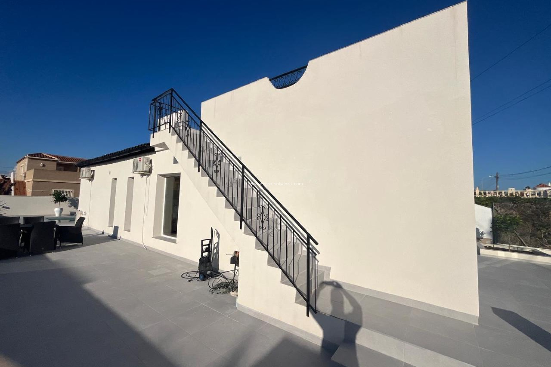 Reventa - Villa - La Siesta - Costa Blanca