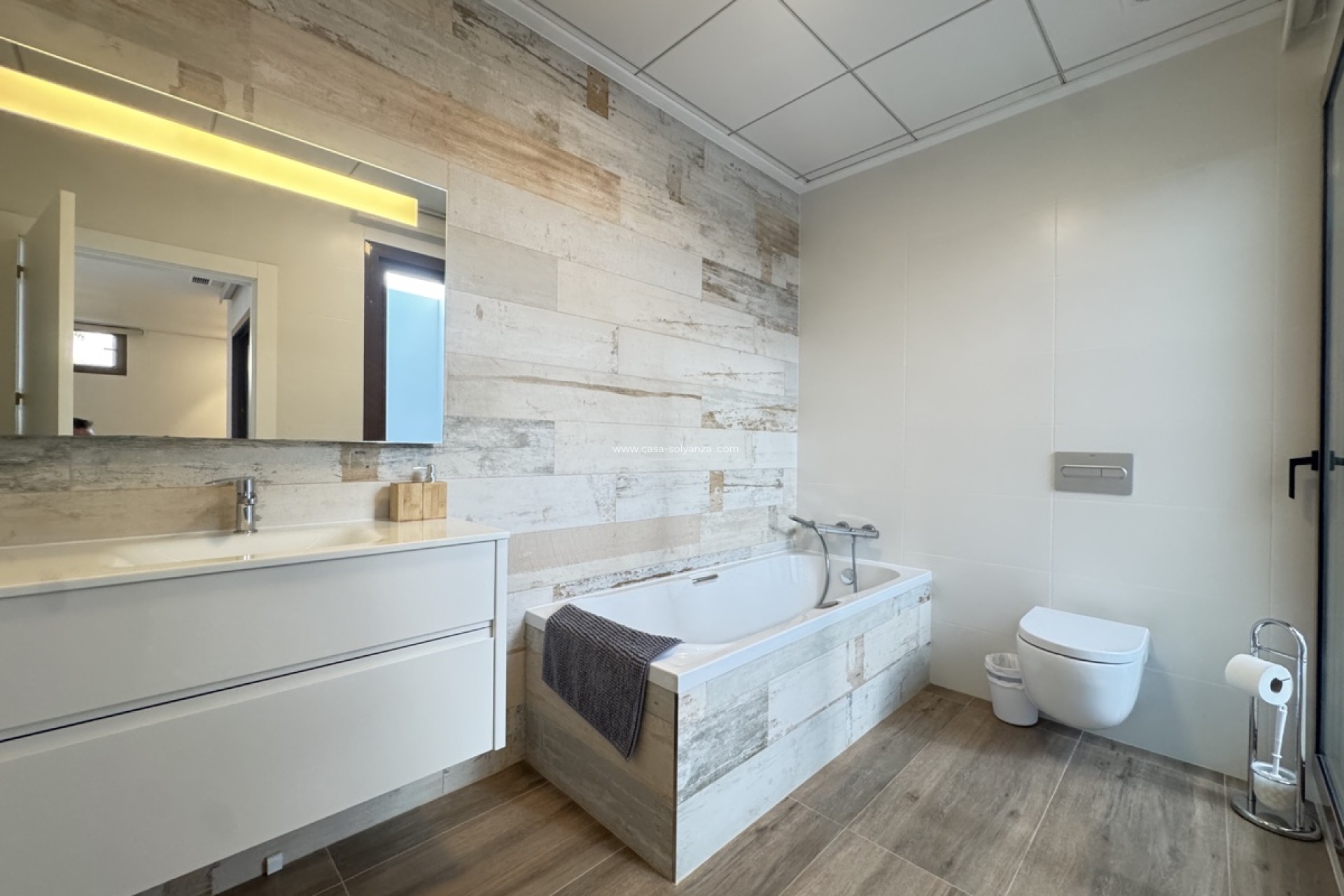 Reventa - Villa - Las Colinas Golf Resort - Las Colinas Golf