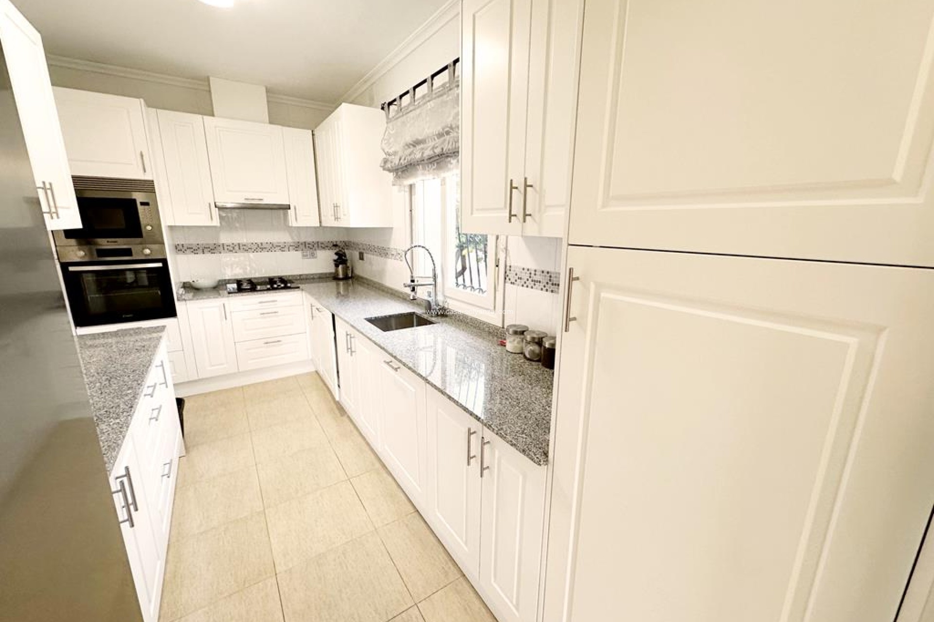 Reventa - Villa - Lo Santiago - Inland