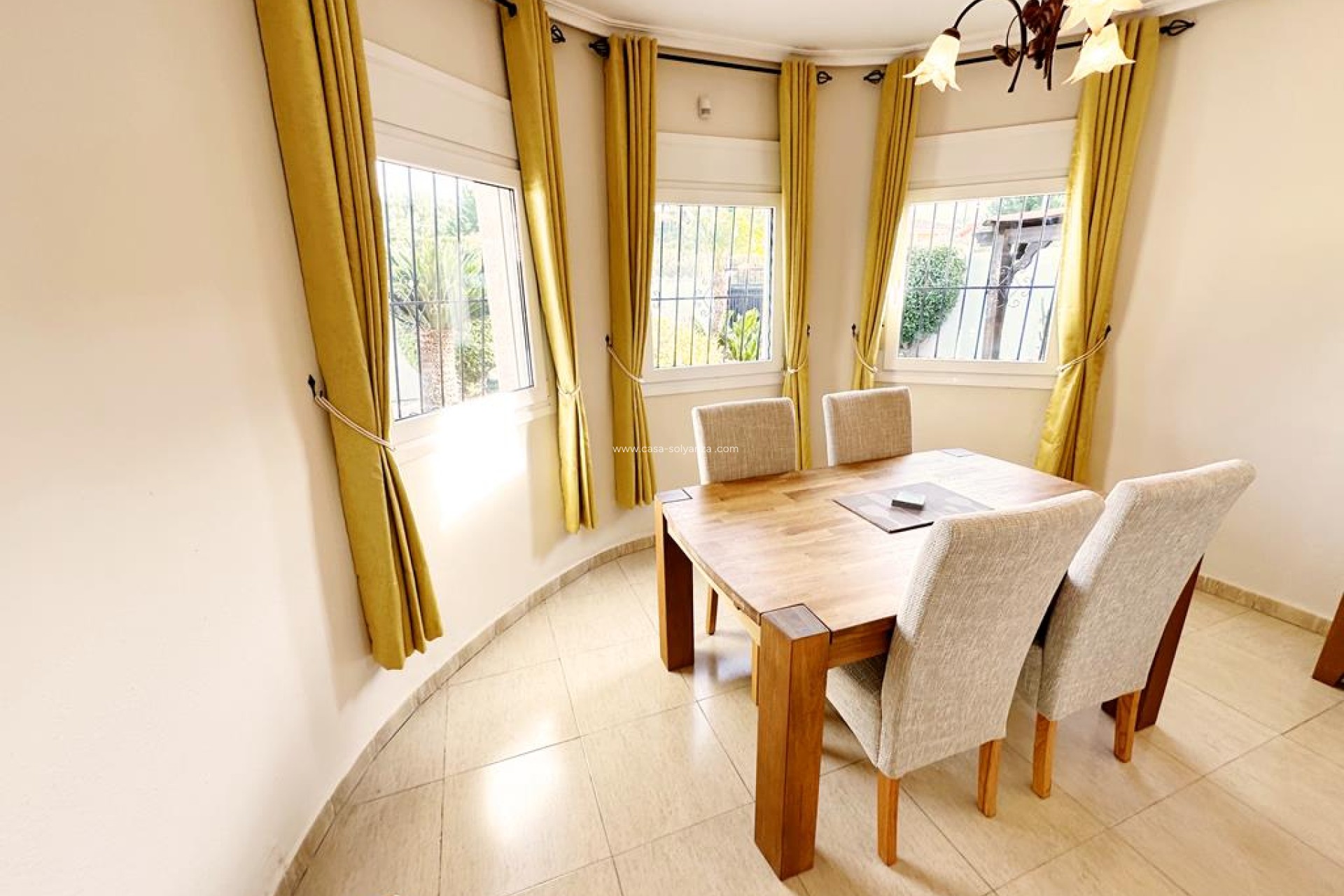 Reventa - Villa - Lo Santiago - Inland