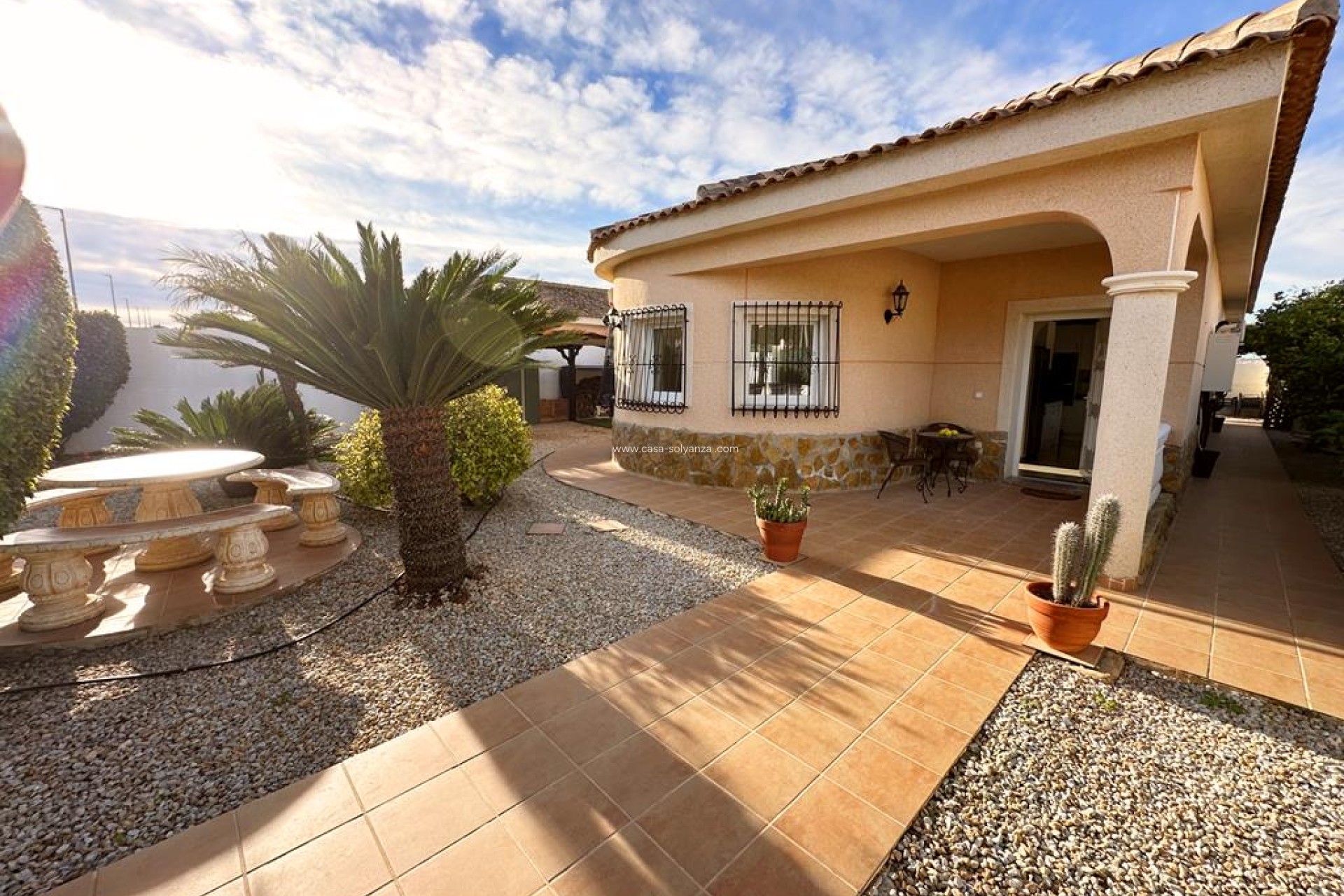 Reventa - Villa - Lo Santiago - Inland