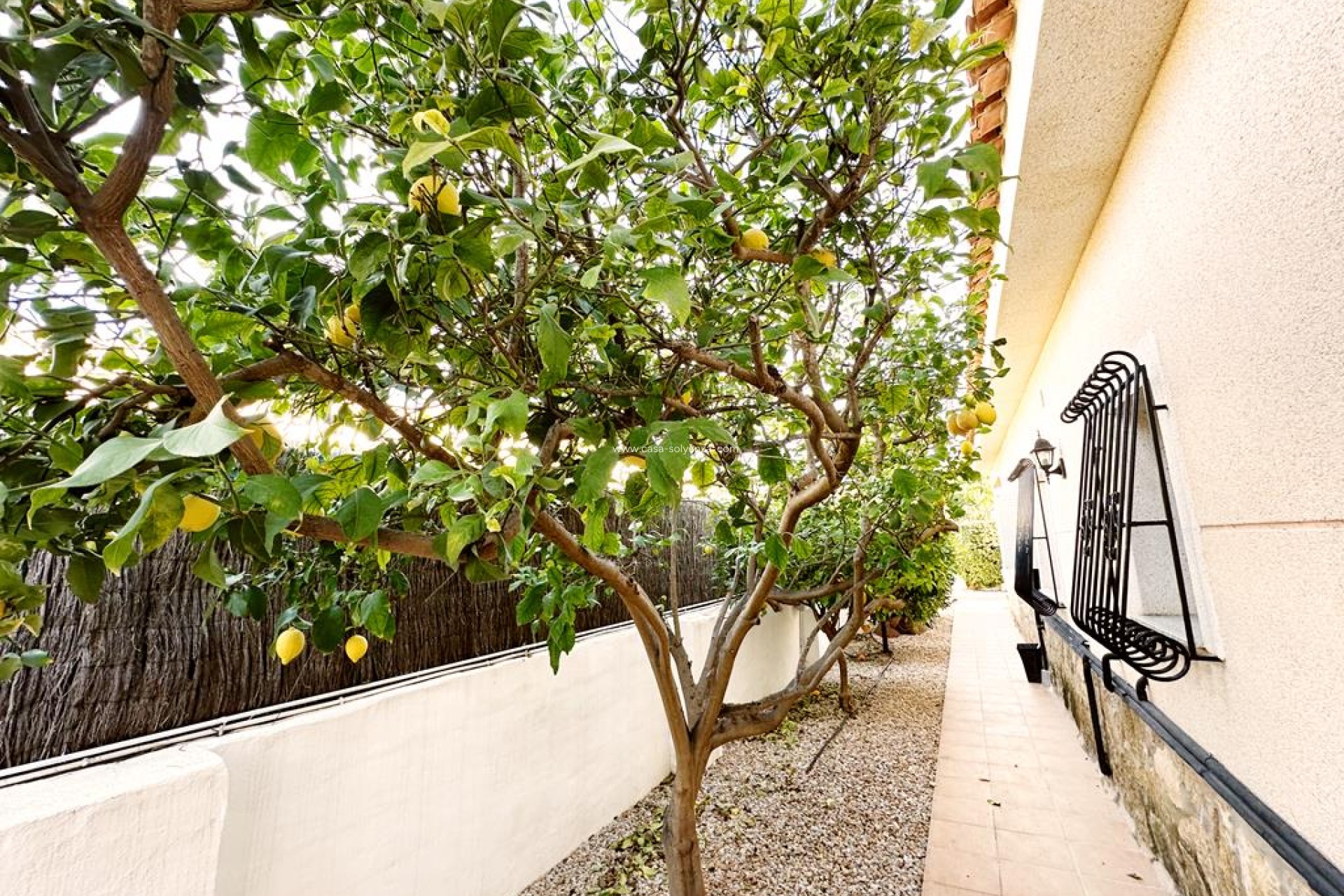 Reventa - Villa - Lo Santiago - Inland