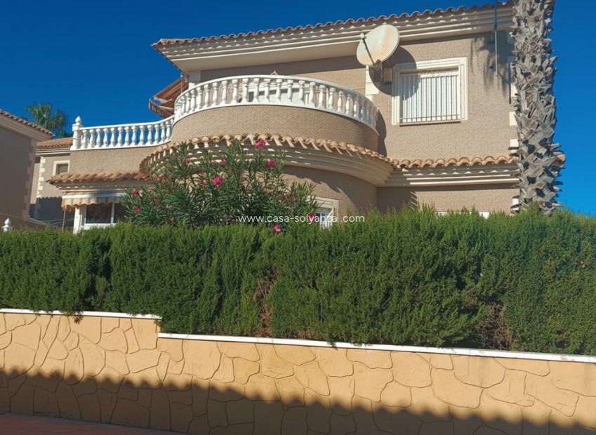Reventa - Villa - Los Altos - Costa Blanca