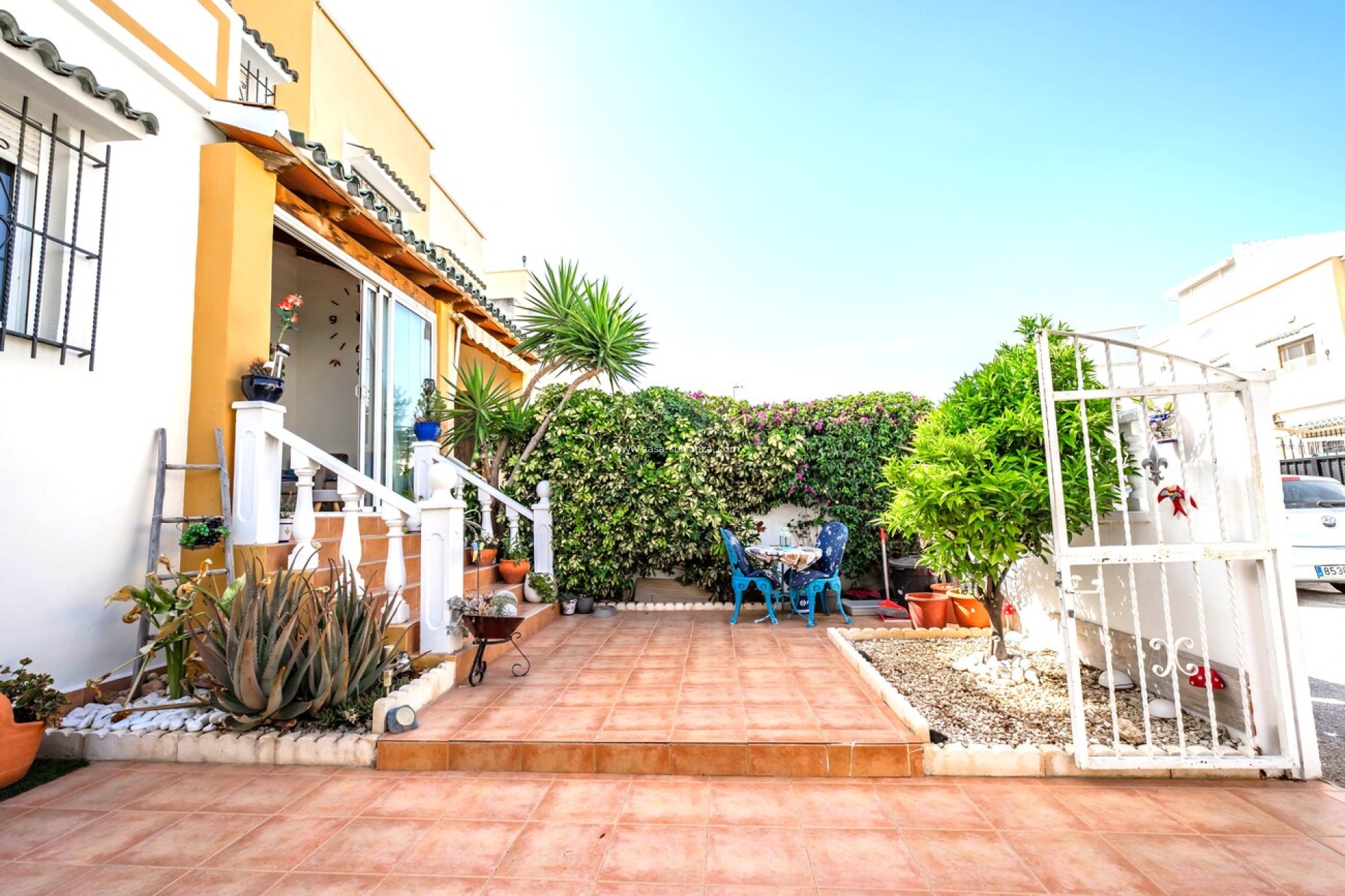Reventa - Villa - Los Altos - Res Valle de los pinos