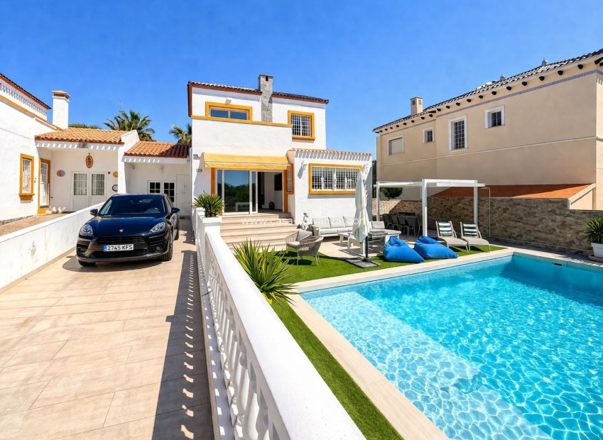Reventa - Villa - Los Dolses - Inland