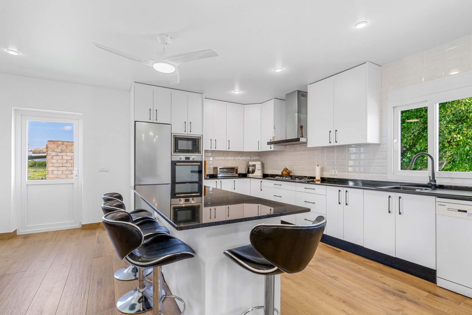 Reventa - Villa - Los Montesinos - Costa Blanca