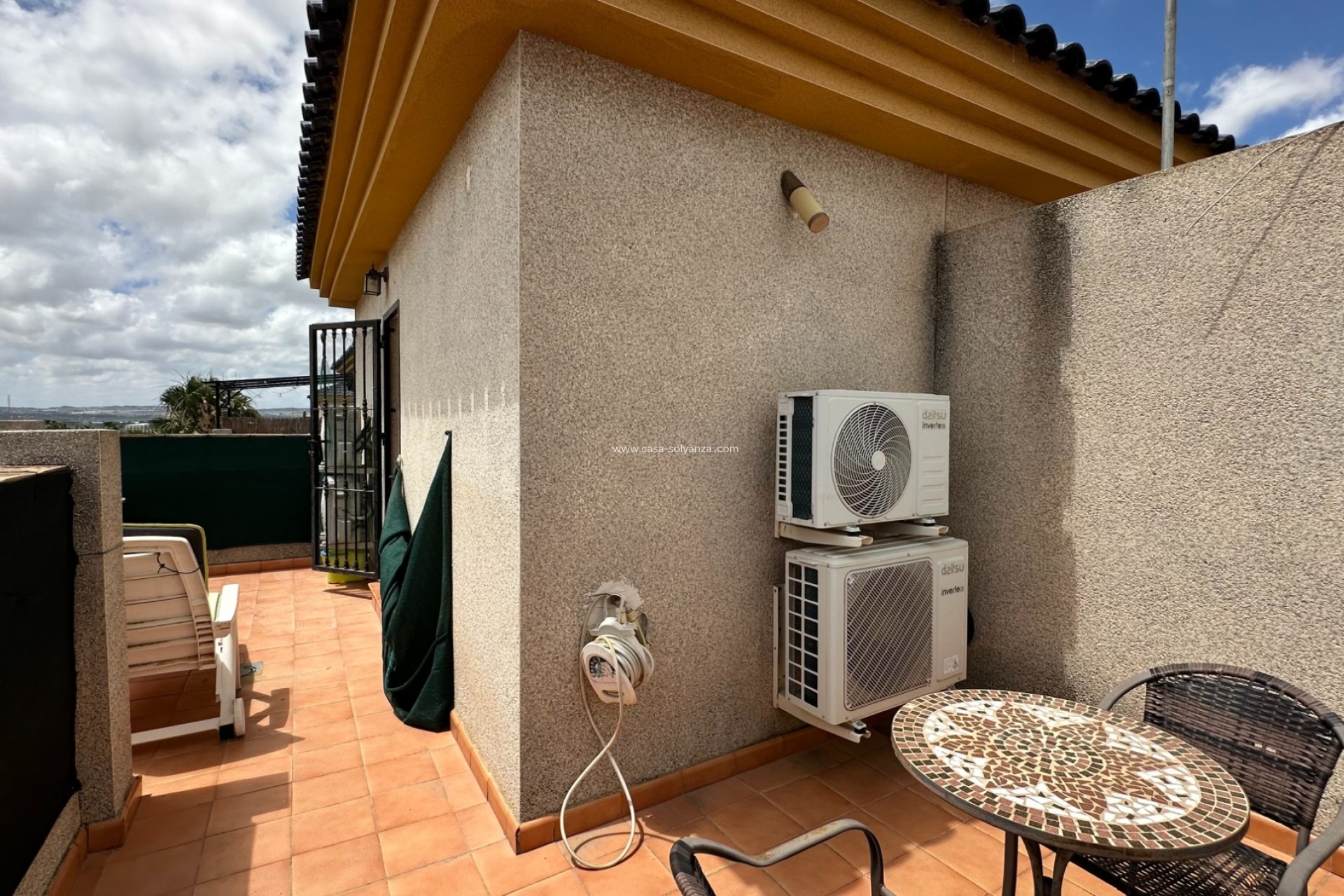 Reventa - Villa - Los Montesinos - La Herrada