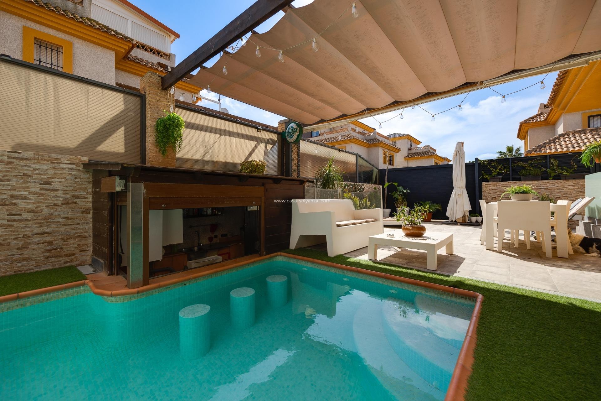 Reventa - Villa - Los Montesinos - La Herrada