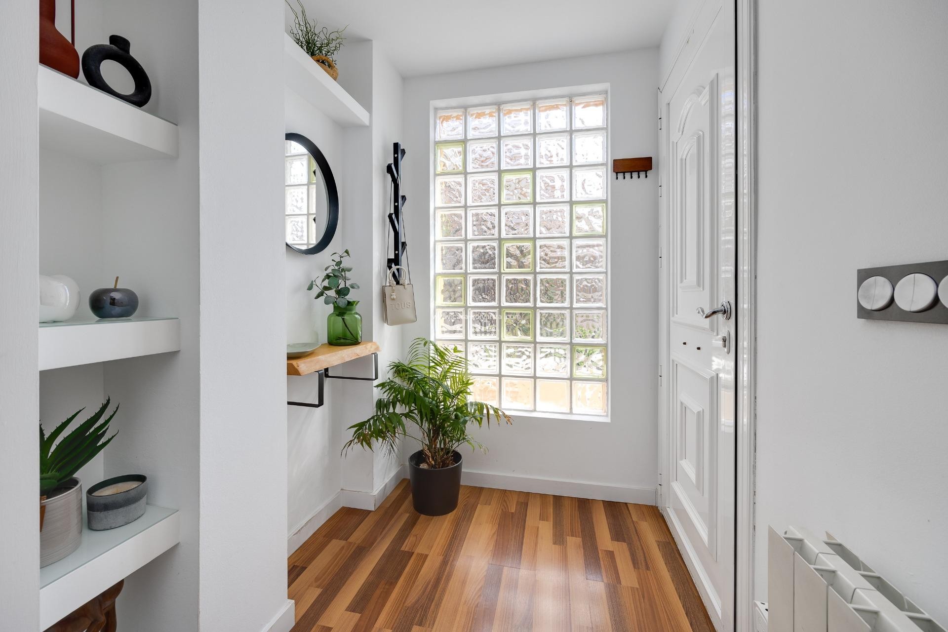 Reventa - Villa - Los Montesinos - La Herrada