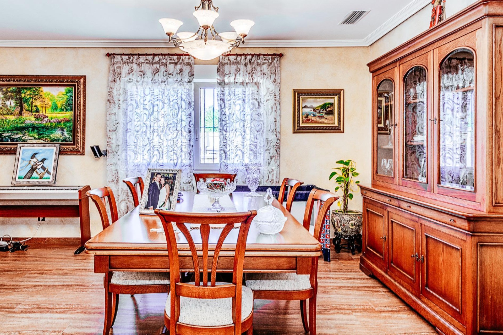 Reventa - Villa - Los Montesinos - Montesinos  Los