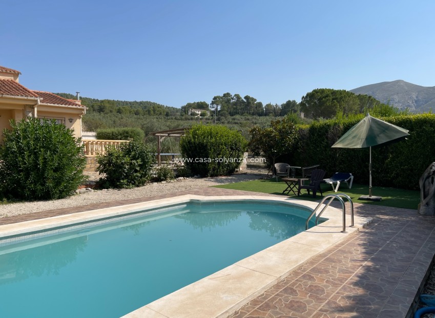 Reventa - Villa - Millena - Inland