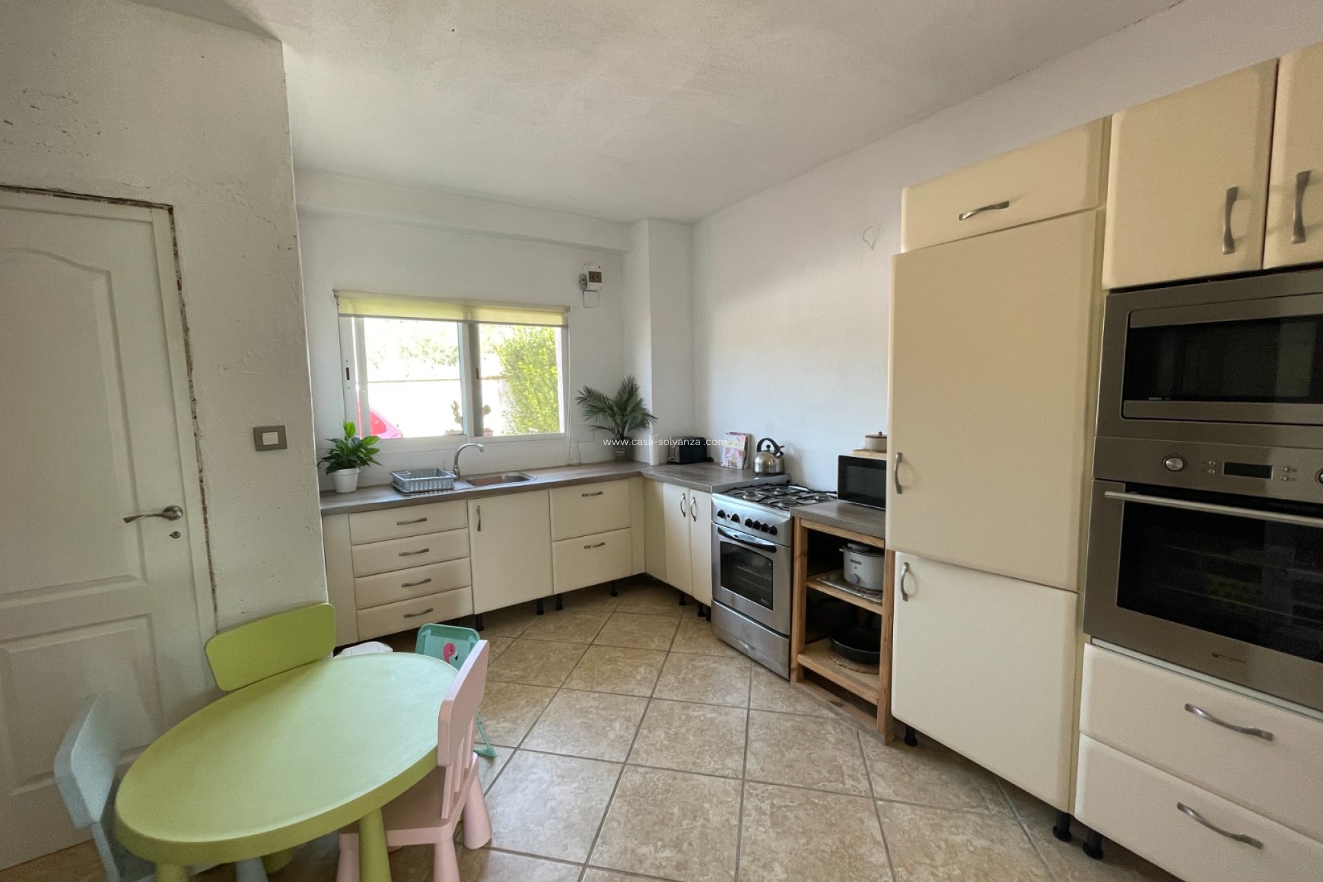 Reventa - Villa - Millena - Inland