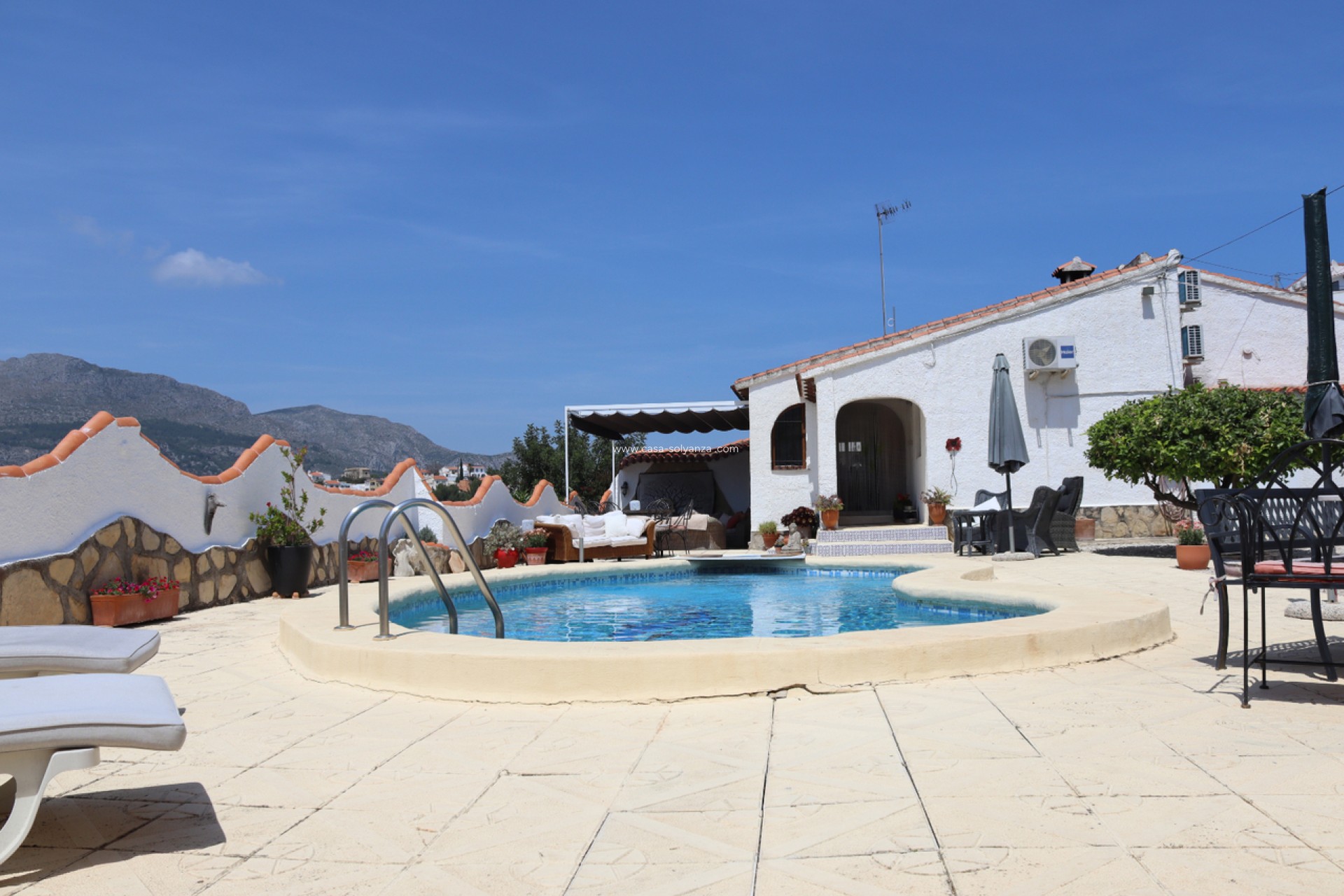 Reventa - Villa - Orba - Inland