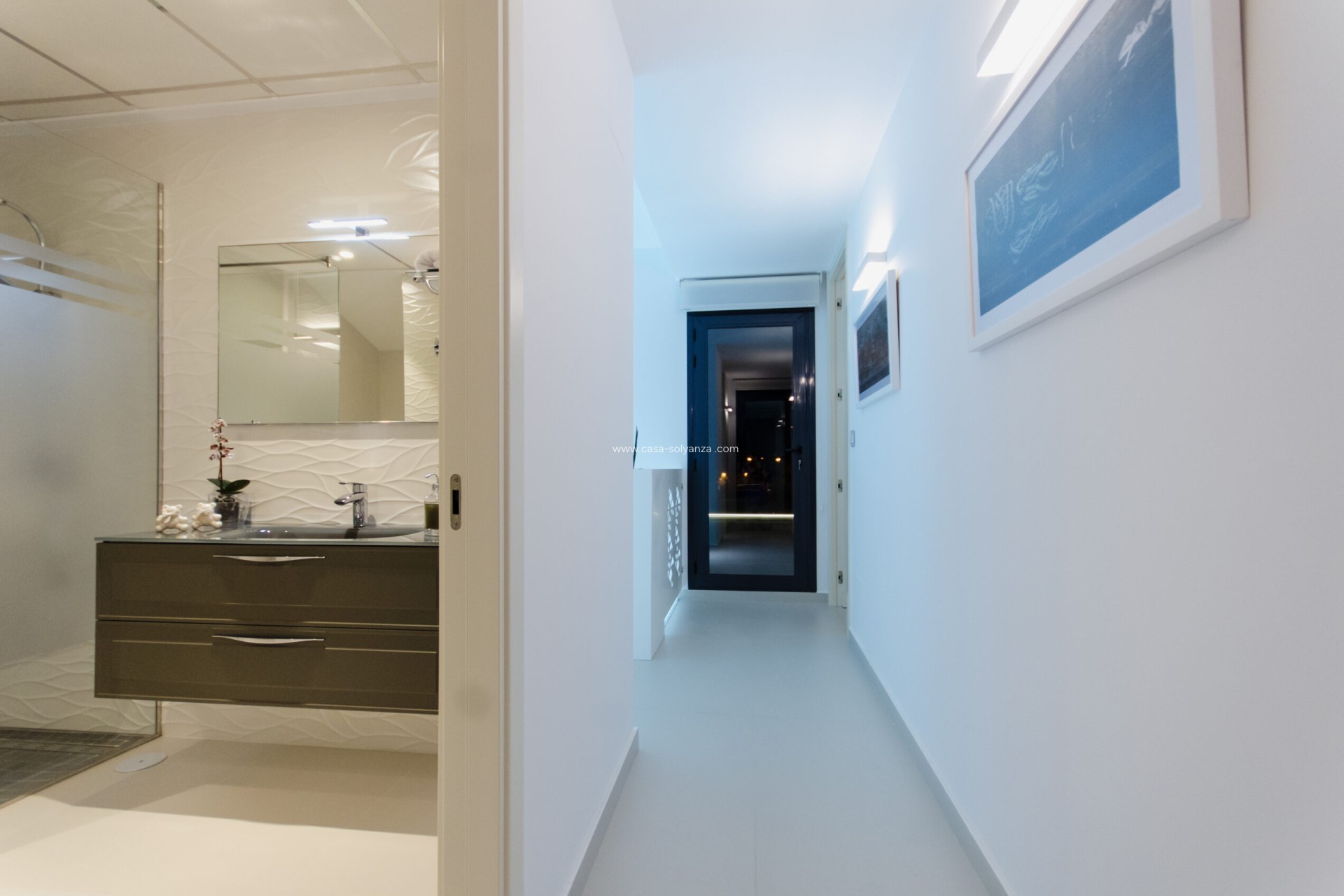 Reventa - Villa - Orihuela Costa - 0