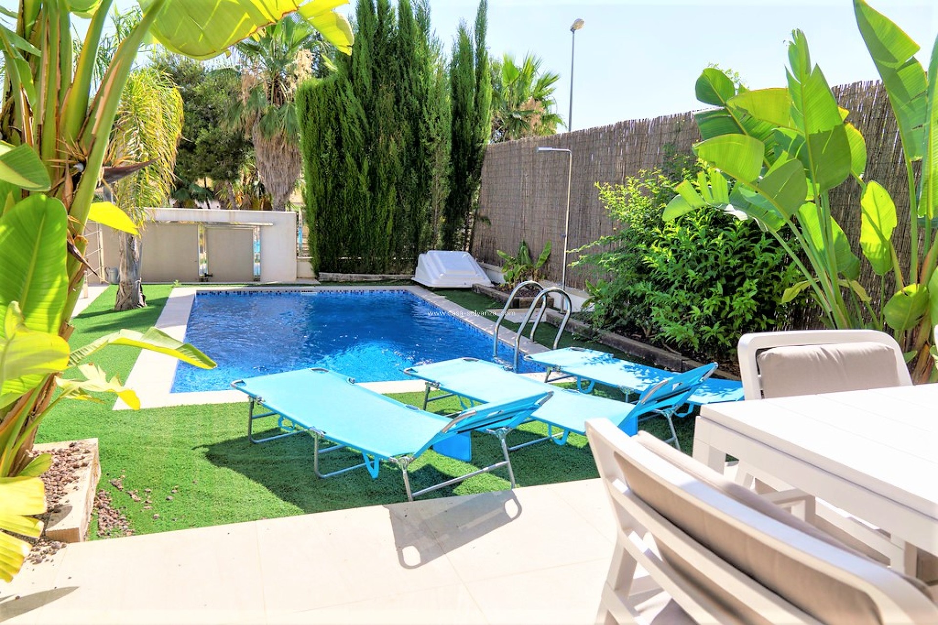 Reventa - Villa - Orihuela Costa - 0