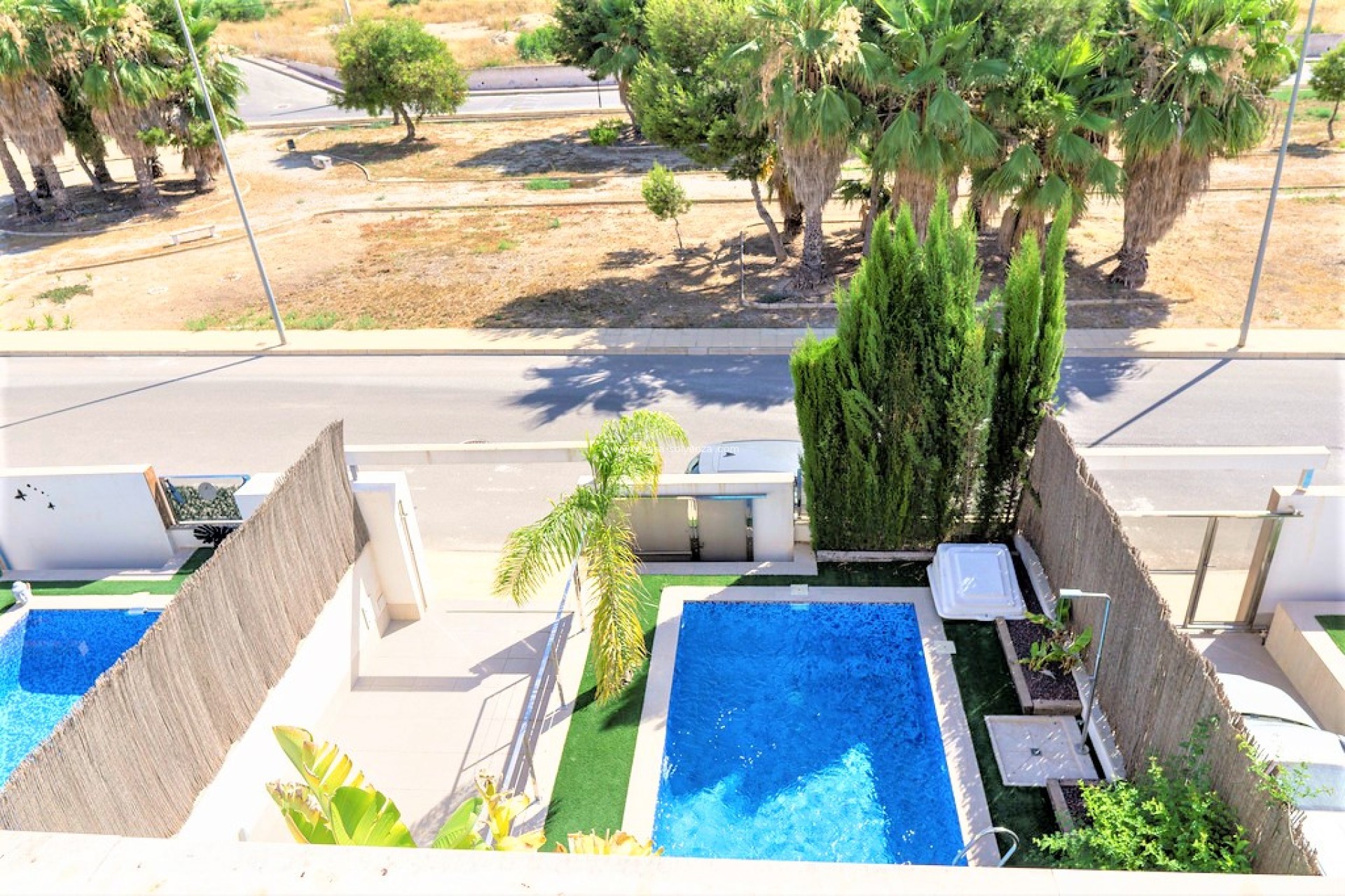 Reventa - Villa - Orihuela Costa - 0