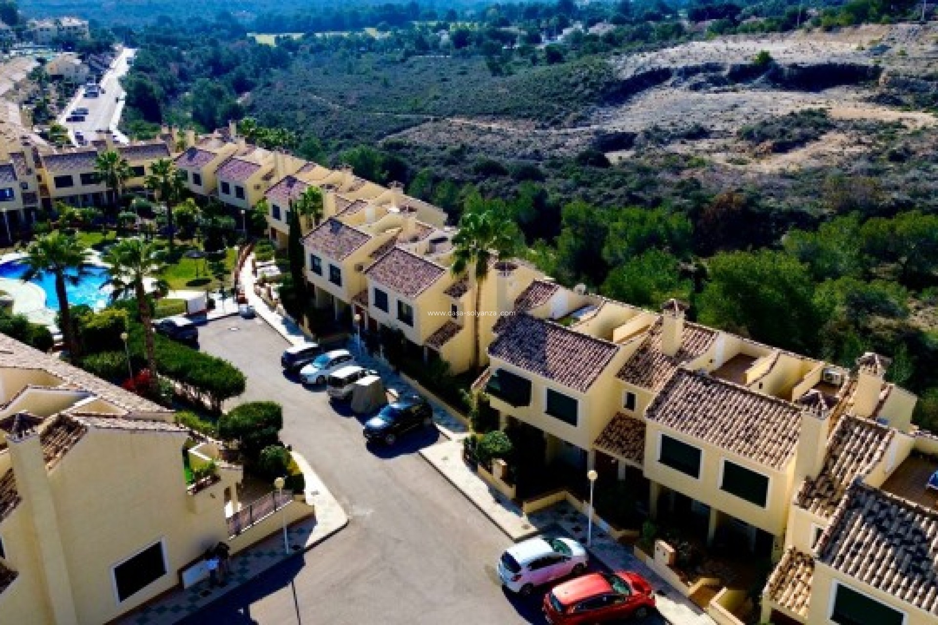 Reventa - Villa - Orihuela Costa - 0