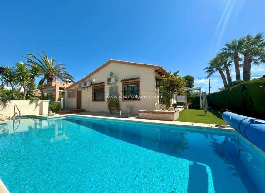 Reventa - Villa - Orihuela Costa - Aguamarina
