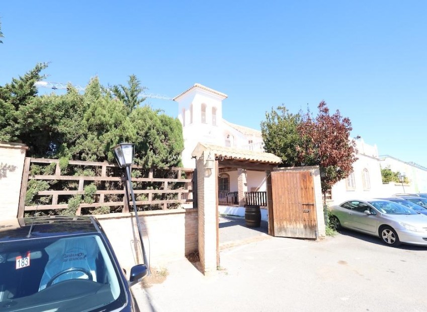 Reventa - Villa - Orihuela Costa - Costa Blanca