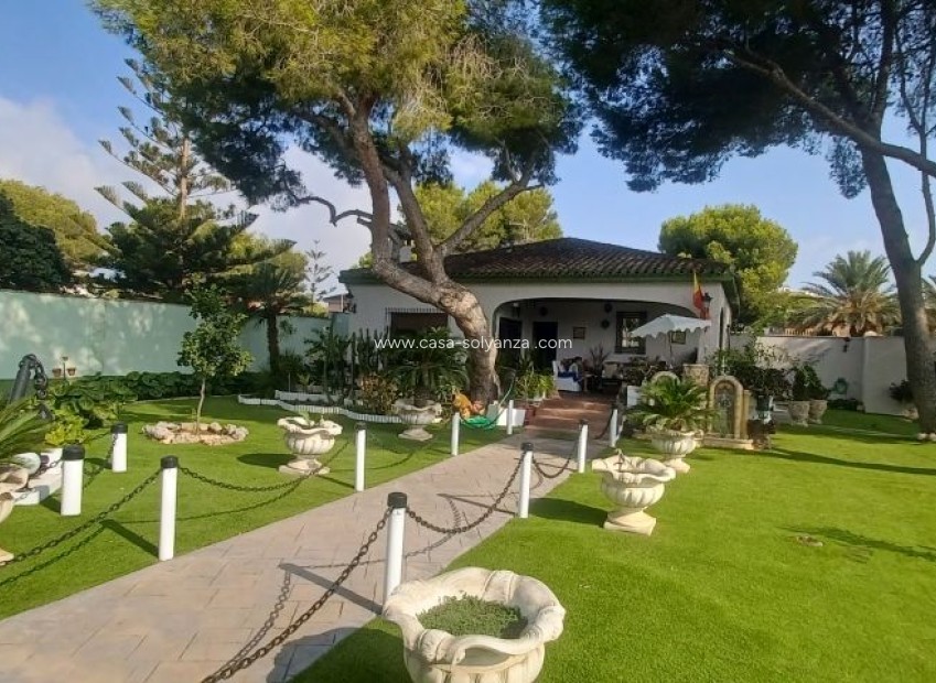 Reventa - Villa - Orihuela Costa - Costa Blanca