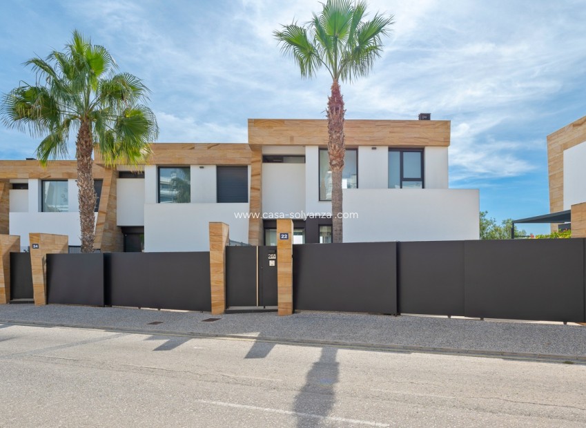 Reventa - Villa - Orihuela Costa - Costa Blanca