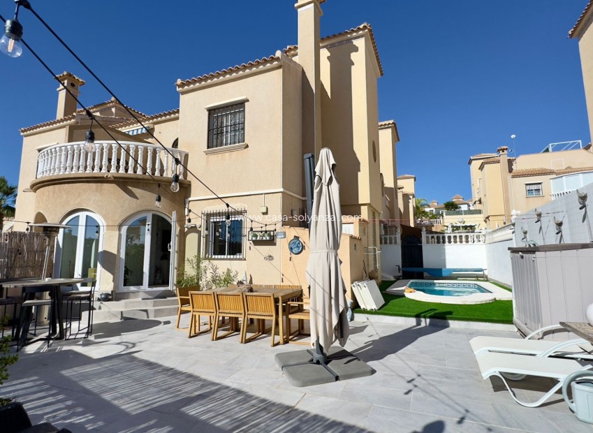 Reventa - Villa - Orihuela Costa - Costa Blanca