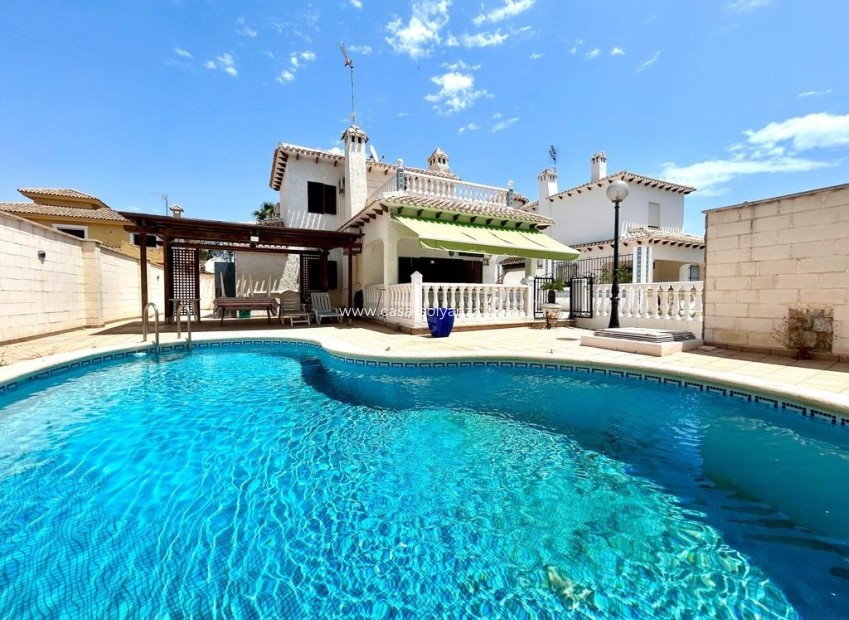 Reventa - Villa - Orihuela Costa - Costa Blanca