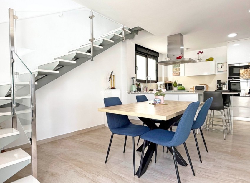 Reventa - Villa - Orihuela Costa - Costa Blanca