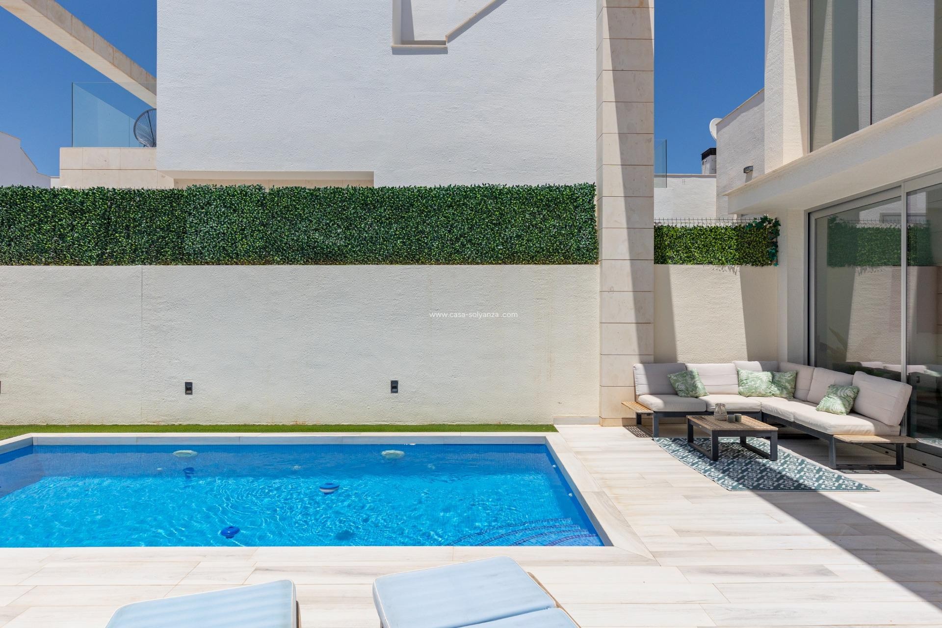 Reventa - Villa - Orihuela Costa - Lomas de Cabo Roig