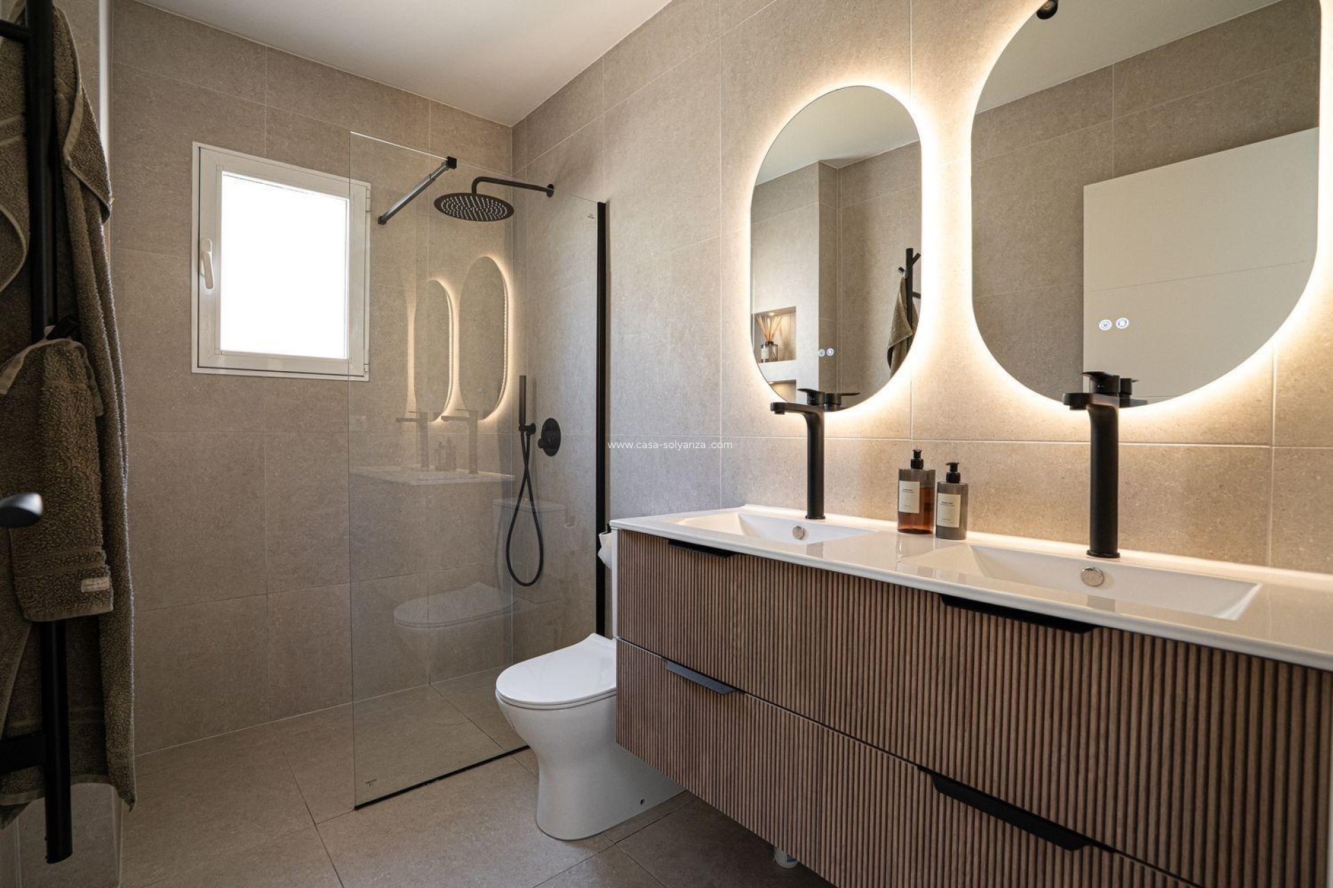 Reventa - Villa - Orihuela Costa - Los Almendros-La Florida