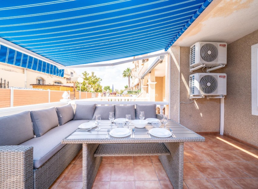 Reventa - Villa - Orihuela Costa - Los Almendros-La Florida